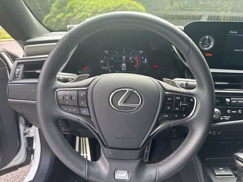 Used 2022 Lexus ES 350 F Sport w/ Accessory Package 2 FWD image 16