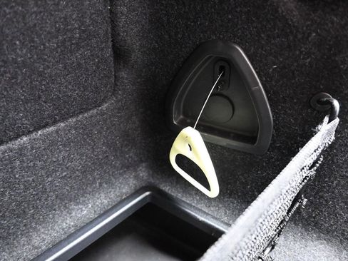 Used 2021 BMW M3 Competition image 52