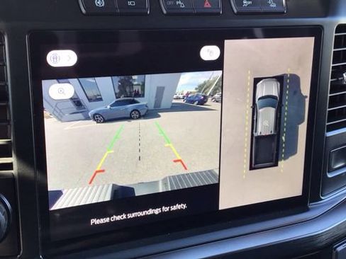 Certified 2023 Ford F250 Lariat w/ Tremor Off-Road Package image 36