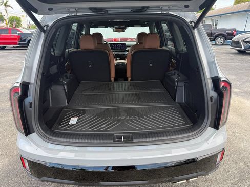 Used 2025 Kia Telluride EX X-Line AWD/4WD image 28