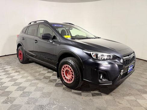 Used 2019 Subaru Crosstrek 2.0i Premium AWD/4WD image 9