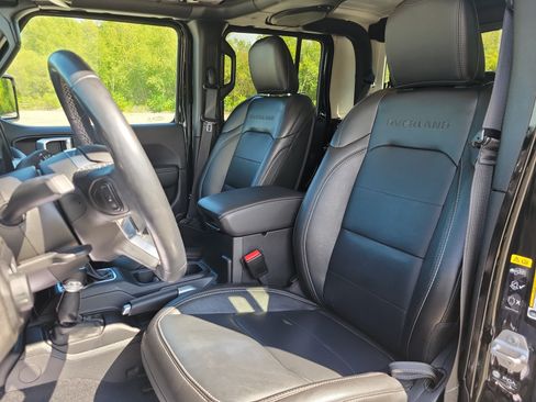 Used 2021 Jeep Gladiator Overland w/ Popular Equipment Package AWD/4WD image 14