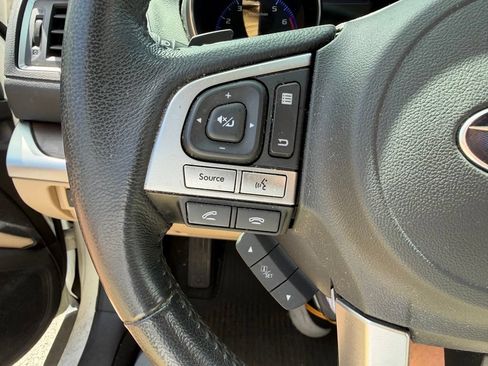 Used 2017 Subaru Outback 2.5i Limited AWD/4WD image 29