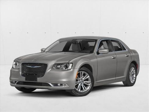 Used 2022 Chrysler 300 S RWD image 1