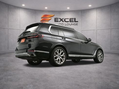 Used 2023 BMW X7 xDrive40i w/ Premium Package AWD/4WD image 56