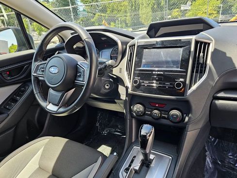 Used 2015 Toyota Camry SE w/ Moonroof Package FWD image 43