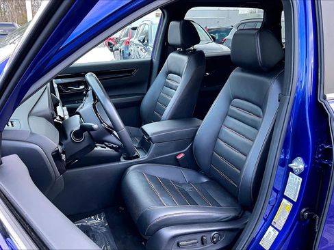 Used 2024 Honda CR-V Sport Touring image 9