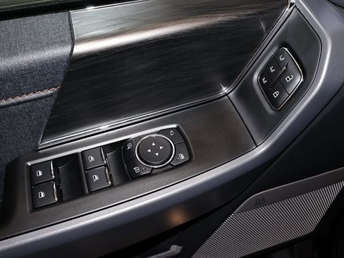 New 2025 Ford F150 Lariat w/ Equipment Group 502A High image 10