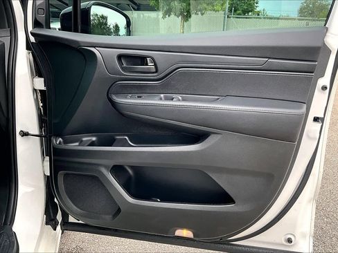 Used 2024 Honda Odyssey Sport image 23
