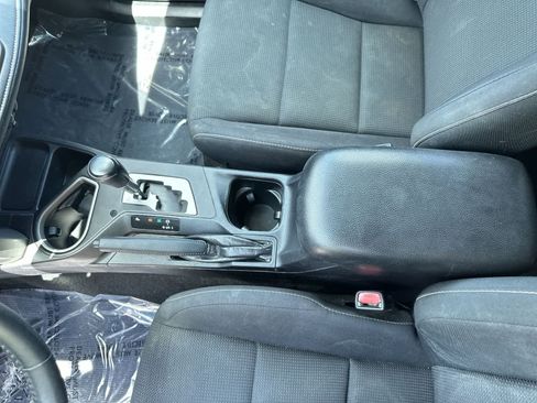 Used 2018 Toyota RAV4 XLE w/ Plus Extra Value Package FWD image 19