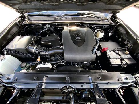 Used 2023 Toyota Tacoma SR5 image 27