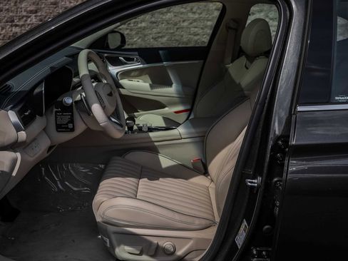 New 2026 Genesis G70 2.5T Prestige AWD/4WD image 12