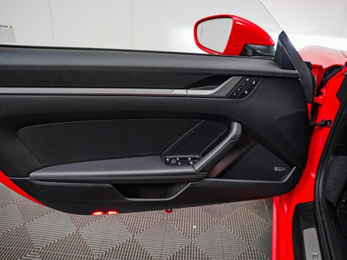 Used 2025 Porsche 911 Carrera T image 25