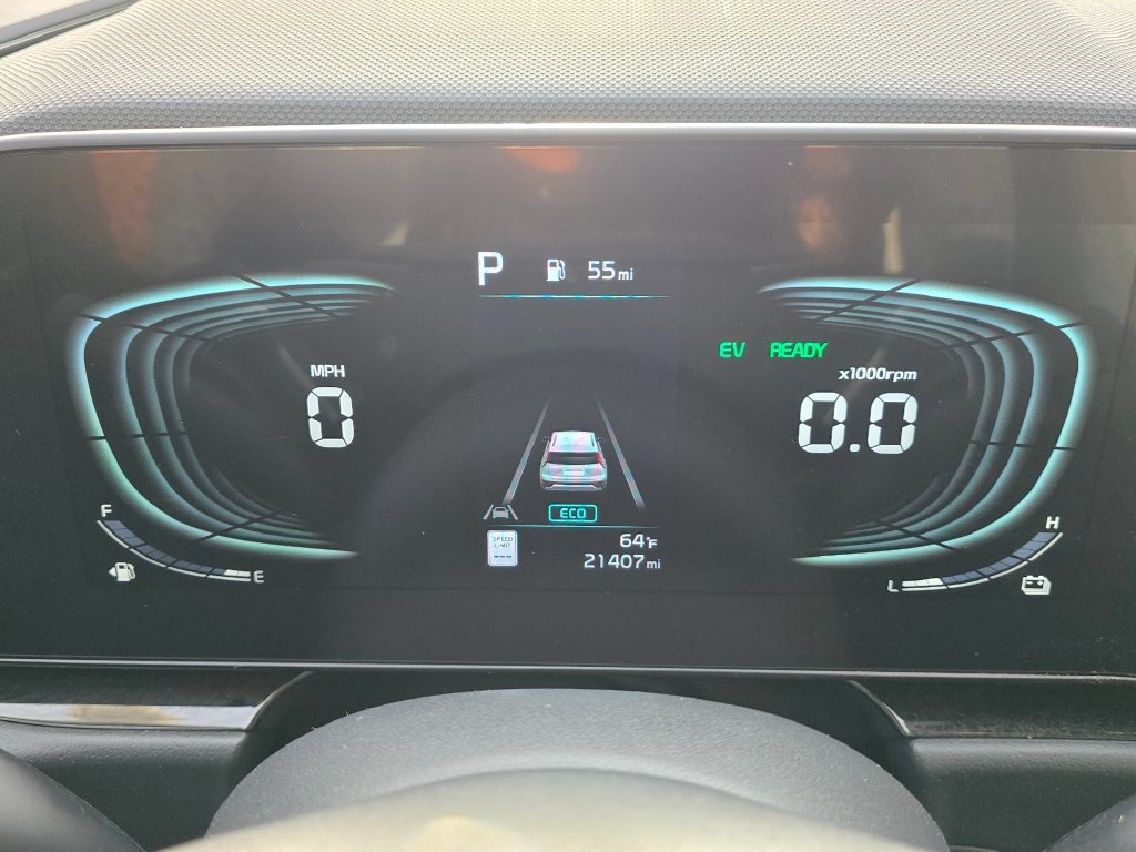 Certified 2024 Kia Niro EX Touring FWD image 29