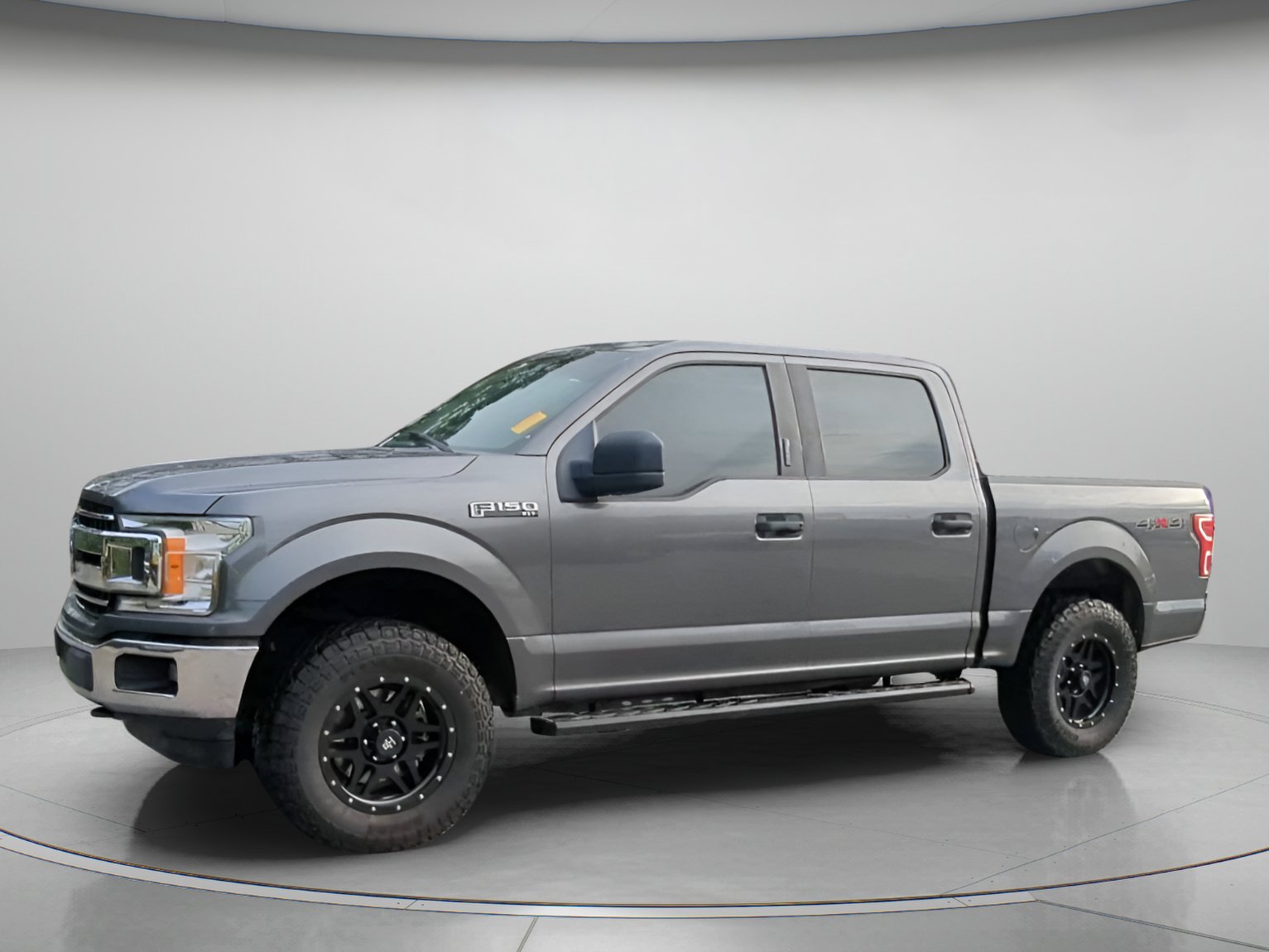 Used 2020 Ford F150 XLT w/ Equipment Group 301A Mid AWD/4WD image 14