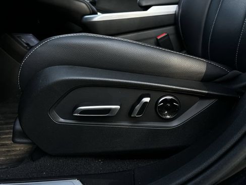Certified 2025 Acura RDX SH-AWD image 27