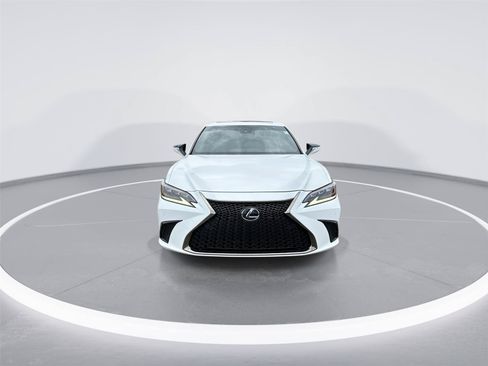 Used 2019 Lexus ES 350 F Sport w/ Accessory Package 2 FWD image 3