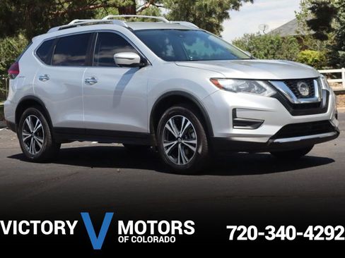 Used 2020 Nissan Rogue SV w/ Premium Package AWD/4WD image 1