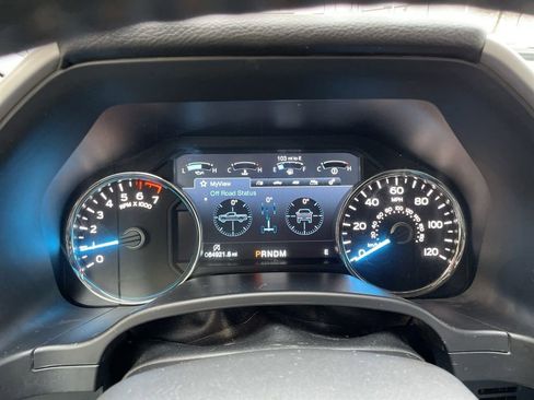 Used 2018 Ford F150 Lariat w/ Equipment Group 502A Luxury image 36