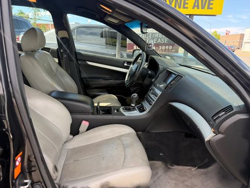 Used 2009 INFINITI G37 Sedan RWD image 8