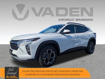 New 2025 Chevrolet Trax LT w/ Driver Confidence Package