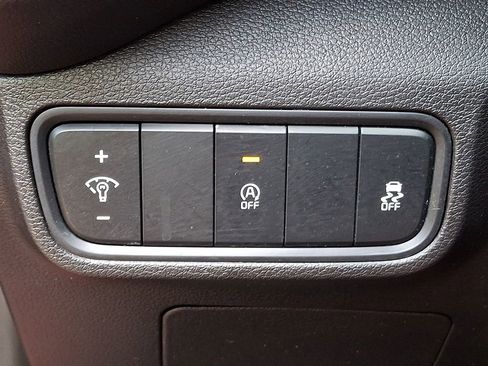 Used 2022 Kia Soul LX image 23