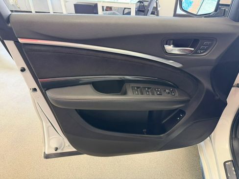 Used 2019 Acura MDX A-Spec AWD/4WD image 16