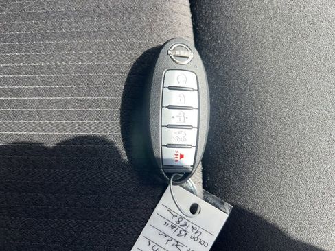 Used 2023 Nissan Altima 2.5 SV w/ SV Premium Package image 26