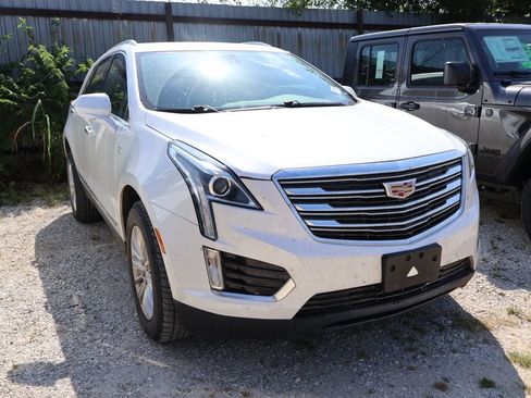 Used 2017 Cadillac XT5 FWD image 15