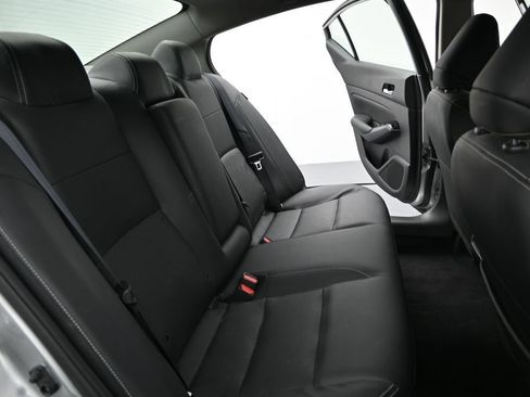 Used 2023 Nissan Altima 2.5 SL FWD image 9