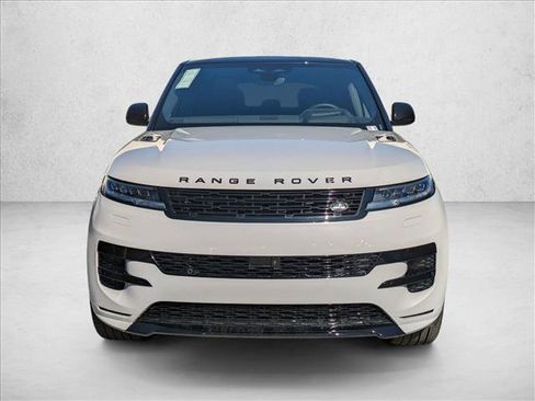Used 2025 Land Rover Range Rover Sport Dynamic SE AWD/4WD image 6