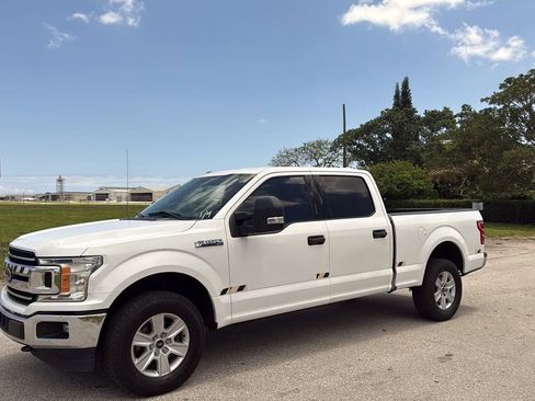 Used 2018 Ford F150 XLT w/ Max Trailer Tow Package AWD/4WD image 2