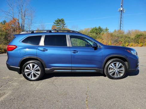 Used 2020 Subaru Ascent Limited w/ Technology Package image 4