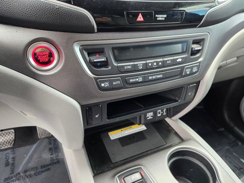 Used 2023 Honda Ridgeline RTL-E image 25