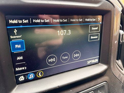 Used 2019 Chevrolet Silverado 1500 Custom Trail Boss w/ Custom Convenience Package image 11