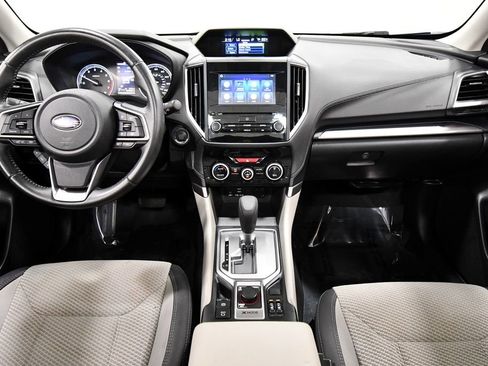 Used 2020 Subaru Forester Premium w/ Popular Package #1 AWD/4WD image 3
