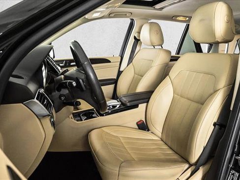 Used 2018 Mercedes-Benz GLE 350 4MATIC image 18