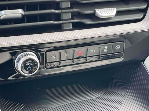 New 2026 Ford Explorer Active AWD/4WD image 31