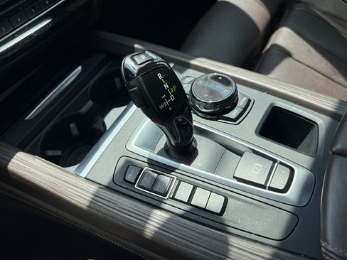 Used 2015 BMW X5 xDrive50i AWD/4WD image 17