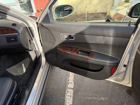 Used 2008 Buick LaCrosse CXL w/ Driver Confidence Package image 18