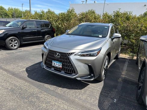 Used 2026 Lexus NX 350h AWD w/ Accessory Package (2T) image 3