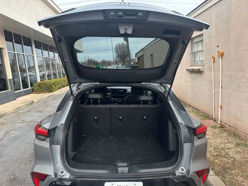 Used 2025 Buick Envista Sport Touring image 29