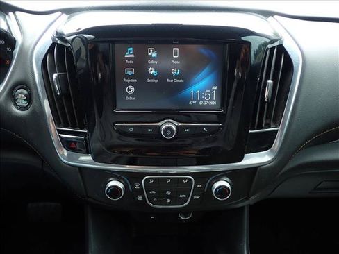 Used 2018 Chevrolet Traverse LS FWD image 12