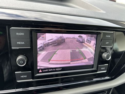 Used 2024 Volkswagen Taos S image 18