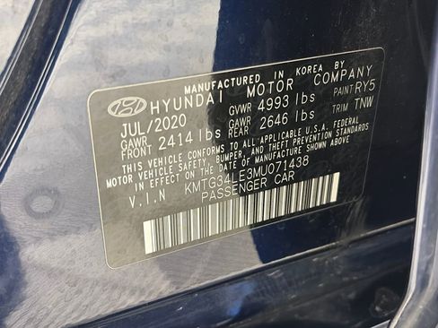 Used 2021 Genesis G70 3.3T w/ Prestige Package AWD/4WD image 9