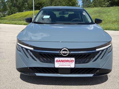 New 2026 Nissan Sentra SV FWD image 3