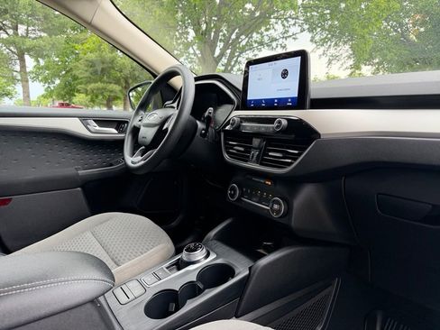 Used 2020 Ford Escape SE AWD/4WD image 29