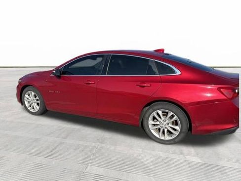 Used 2016 Chevrolet Malibu LT w/ Leather Package image 4