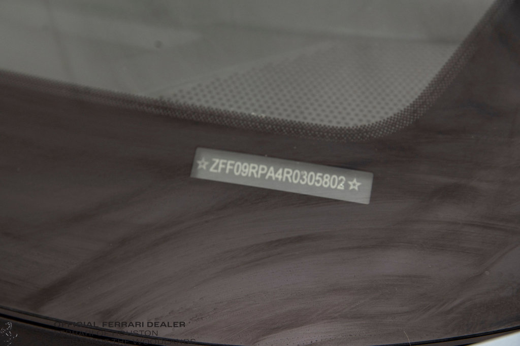 Certified 2024 Ferrari Roma Spider RWD image 40