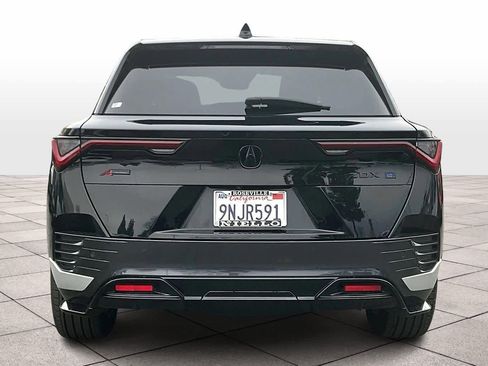 Used 2024 Acura ZDX A-Spec image 7